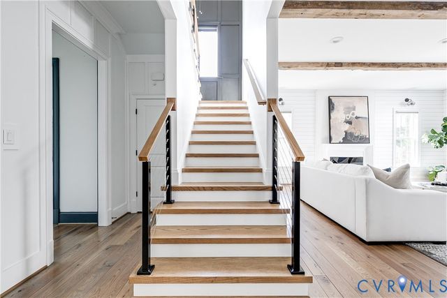 1712 Tulip Hill Dr, Midlothian, VA 23112
