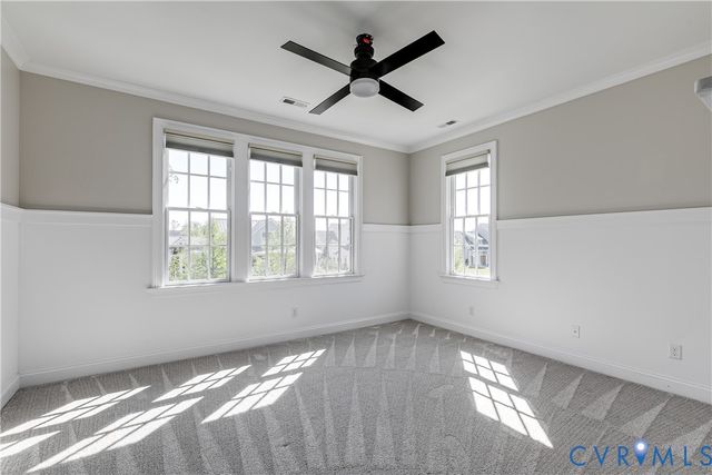 1712 Tulip Hill Dr, Midlothian, VA 23112