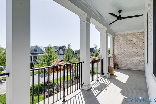 1712 Tulip Hill Dr, Midlothian, VA 23112