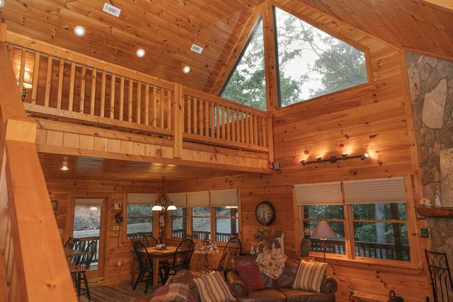 351 John Dick Overlook, Blue Ridge, GA 30513