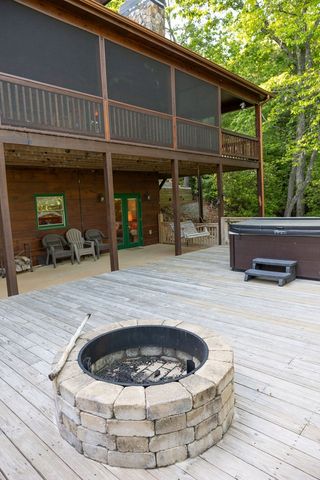 351 John Dick Overlook, Blue Ridge, GA 30513
