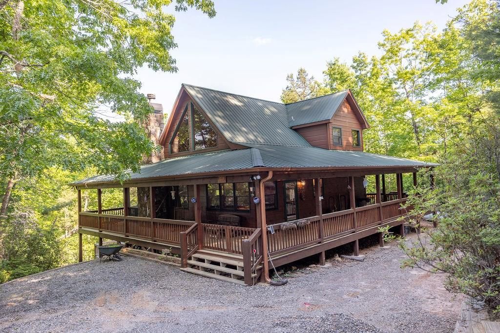351 John Dick Overlook, Blue Ridge, GA 30513
