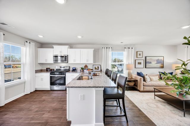 156 Hale Road, Orangeburg, SC 29115