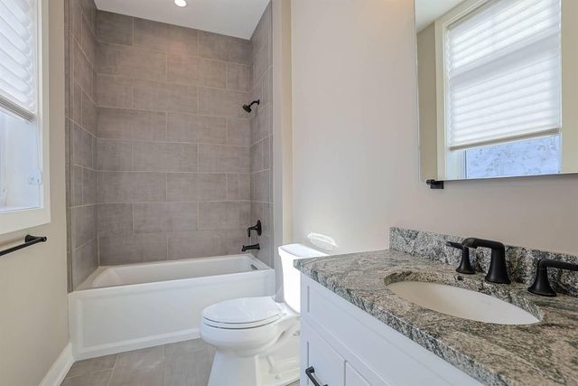 1150 Shavano Drive, 26, Covington, KY 41011