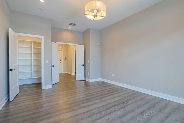 1150 Shavano Drive, 26, Covington, KY 41011