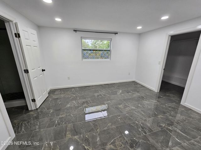6651 PICKETTVILLE Road, Jacksonville, FL 32254
