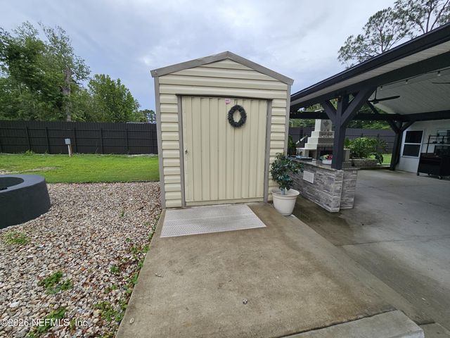 6651 PICKETTVILLE Road, Jacksonville, FL 32254