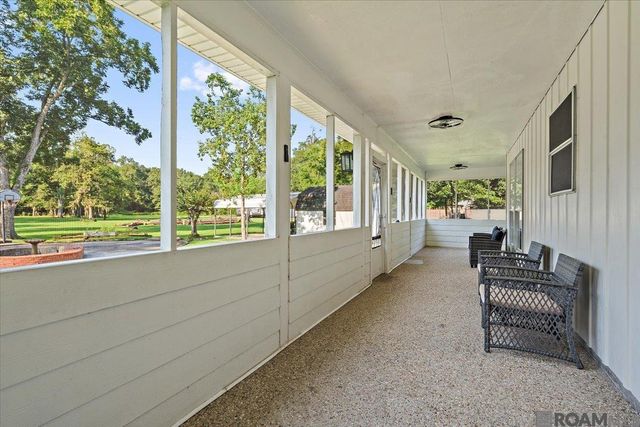 7944 Comite Acres Dr, Baker, LA 70714