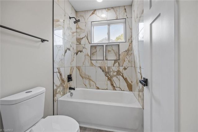 122 S School Street, Burlington, NC 27217