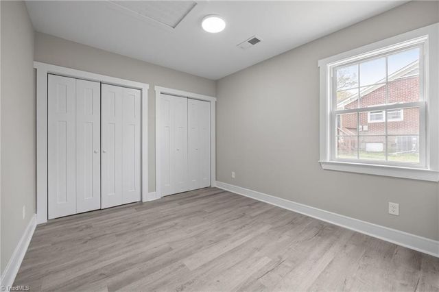 122 S School Street, Burlington, NC 27217