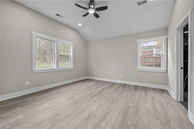 122 S School Street, Burlington, NC 27217