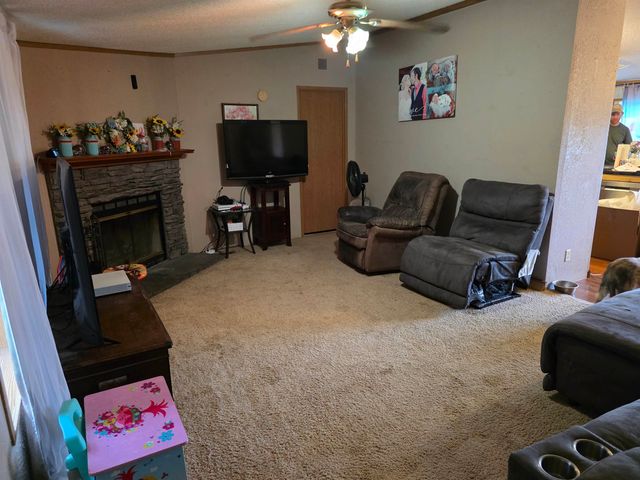 5812 E 100 N, Angola, IN 46703