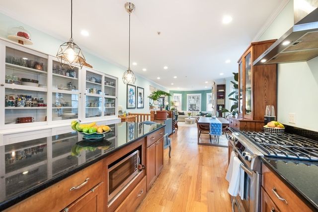 326 Concord Avenue 1, Cambridge, MA 02138