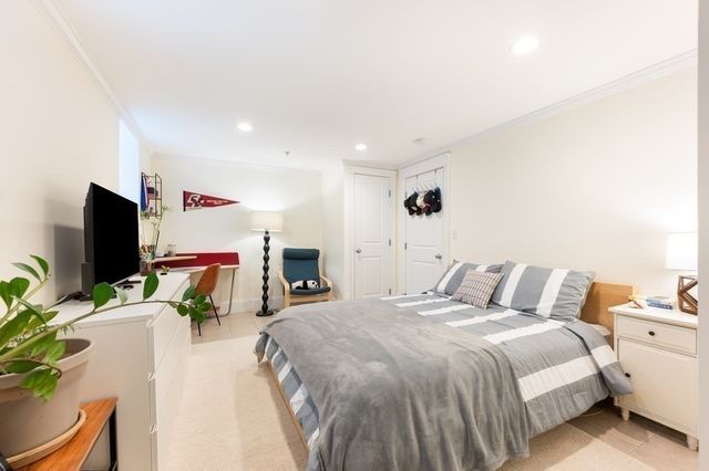 326 Concord Avenue 1, Cambridge, MA 02138