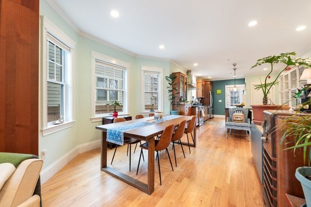 326 Concord Avenue 1, Cambridge, MA 02138