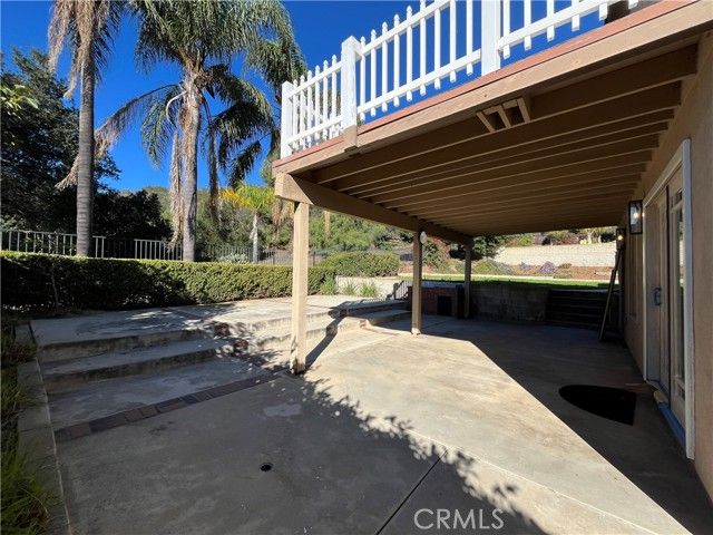 729 La Grange, Newbury Park (thousand Oaks), CA 91320