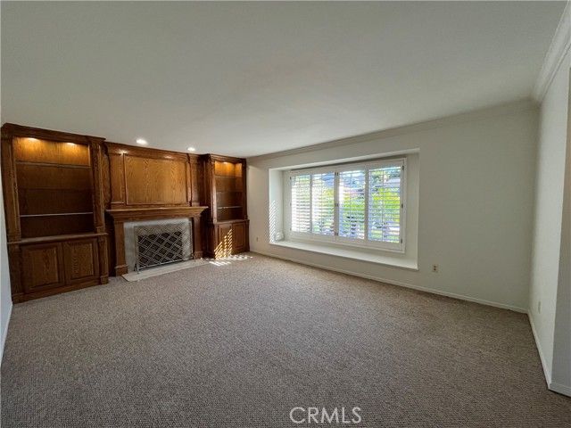 729 La Grange, Newbury Park (thousand Oaks), CA 91320