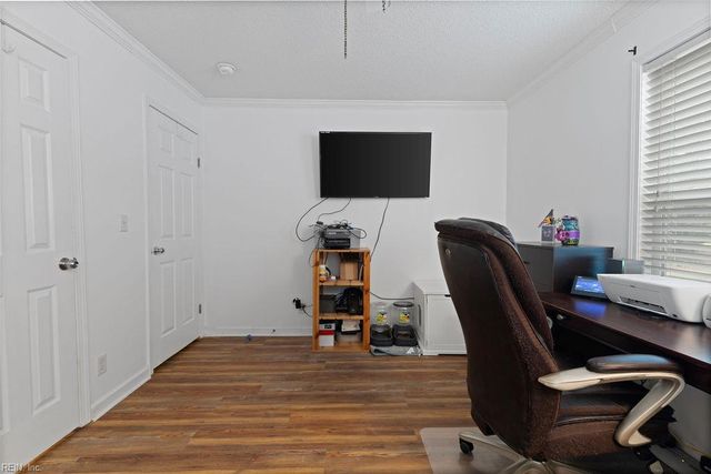 27 Crystal ST, Gates, NC 27937