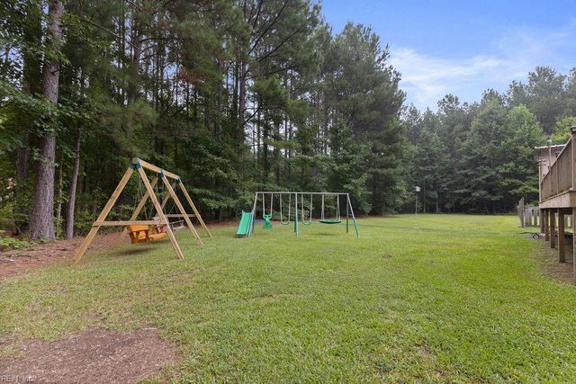 27 Crystal ST, Gates, NC 27937