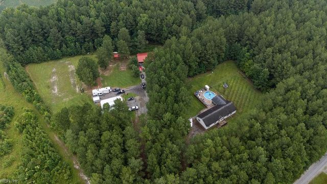 27 Crystal ST, Gates, NC 27937