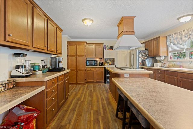 27 Crystal ST, Gates, NC 27937