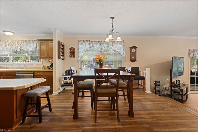 27 Crystal ST, Gates, NC 27937