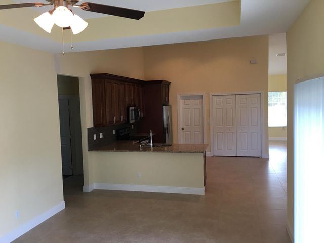 5866 NW Mesa Circle, Port St. Lucie, Port St Lucie, FL 34986