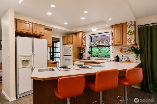 1511 11th Lane, Fox Island, WA 98333