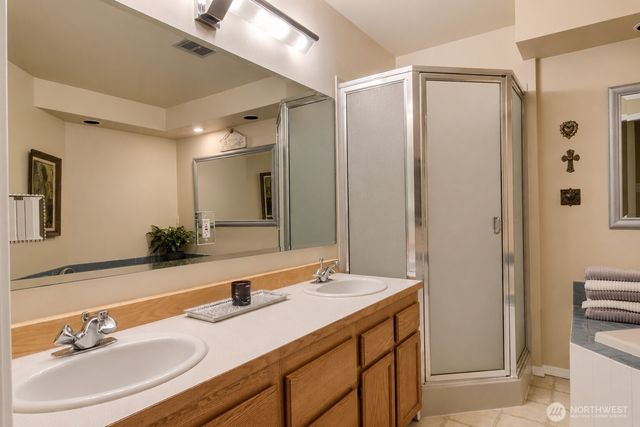 1511 11th Lane, Fox Island, WA 98333