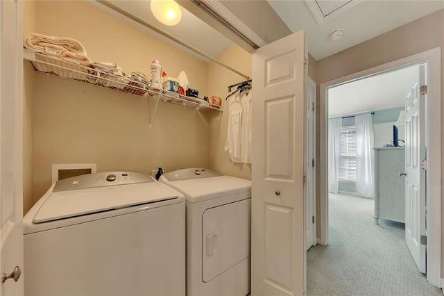 216 Balaban Circle, Woodstock, GA 30188