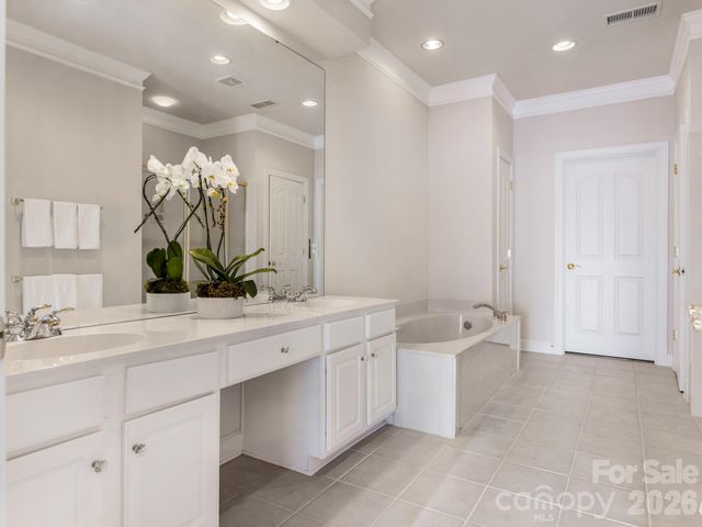 429 Eberle Way, Matthews, NC 28105