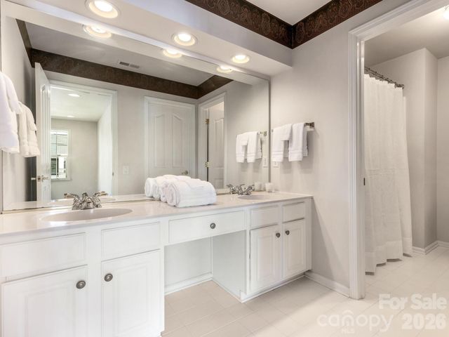 429 Eberle Way, Matthews, NC 28105