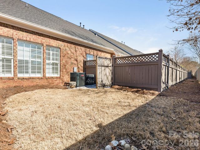 429 Eberle Way, Matthews, NC 28105