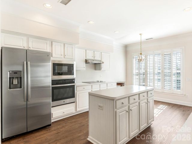 429 Eberle Way, Matthews, NC 28105