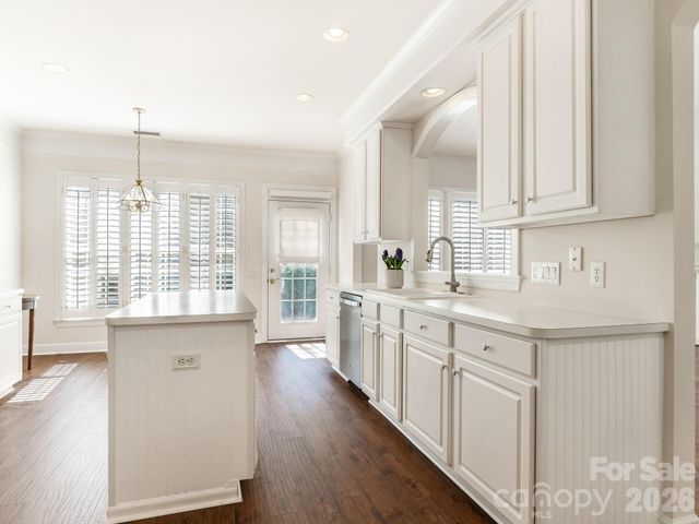 429 Eberle Way, Matthews, NC 28105