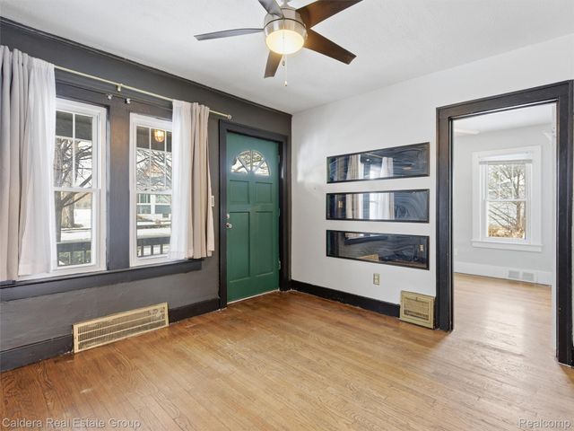 2840 Horton Street, Ferndale, MI 48220