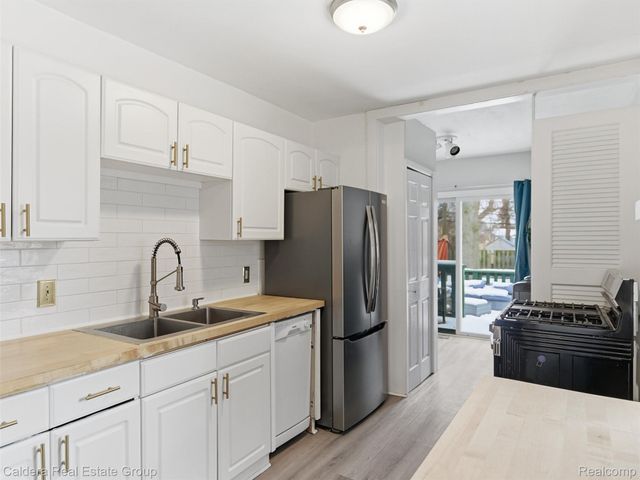 2840 Horton Street, Ferndale, MI 48220