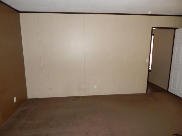 958 BOLES, Gilmer, TX 75645