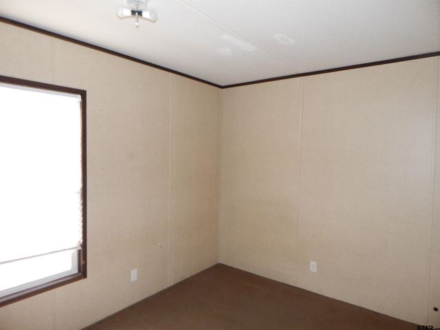 958 BOLES, Gilmer, TX 75645