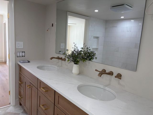 18363 Island Oak Avenue, Jupiter, FL 33478