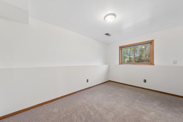 18869 Dodge Street NW, Elk River, MN 55330