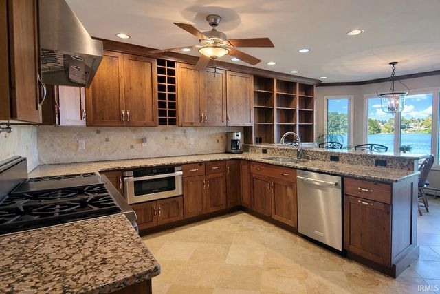 4320 Cottage Avenue, Mishawaka, IN 46544