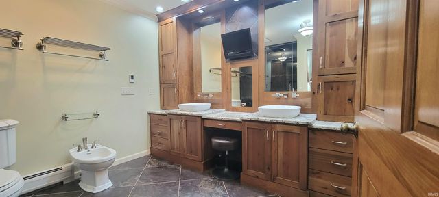4320 Cottage Avenue, Mishawaka, IN 46544