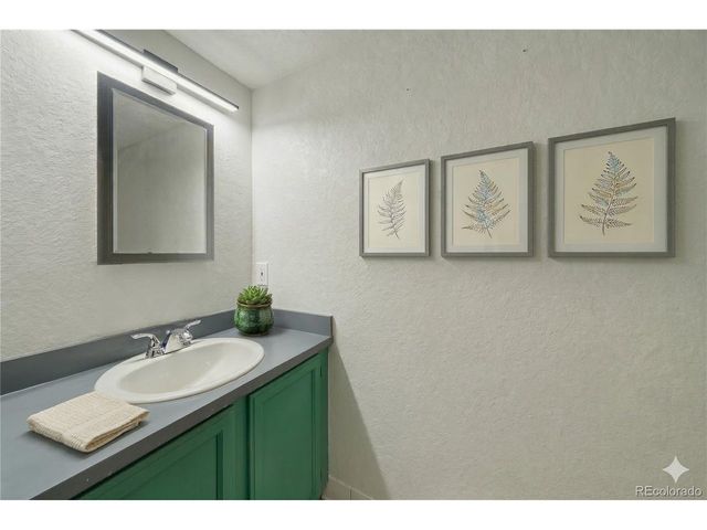 11807 Sherman St, Northglenn, CO 80233