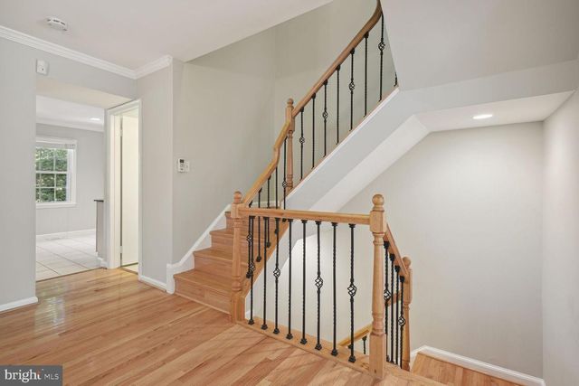 6412 NEEDLE LEAF DR, Rockville, MD 20852
