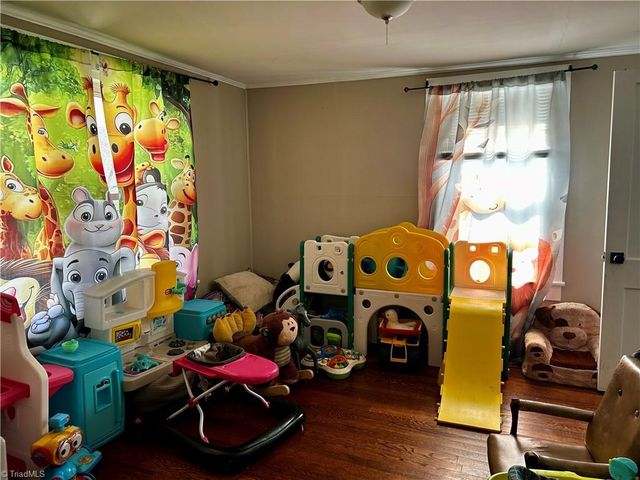 1408 Essex Place, Lenoir, NC 28645