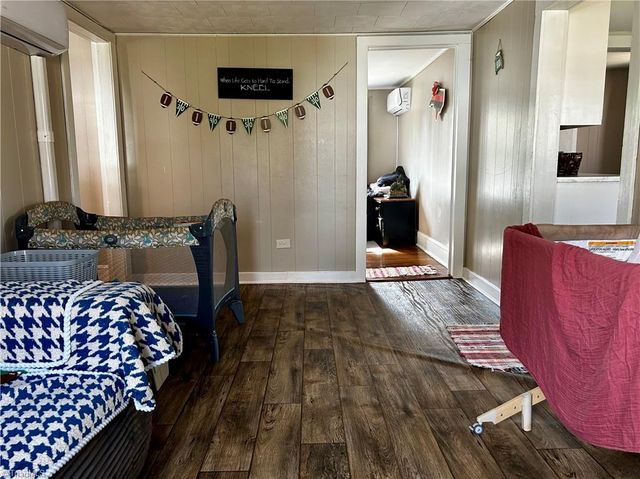 1408 Essex Place, Lenoir, NC 28645