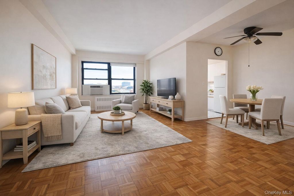 99-72 66 rd 7AA, Rego Park, NY 11374