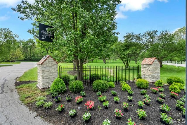 18105 Dawns Trail, Wildwood, MO 63005