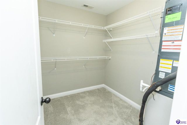 602 Napa Valley Court, Vine Grove, KY 40175